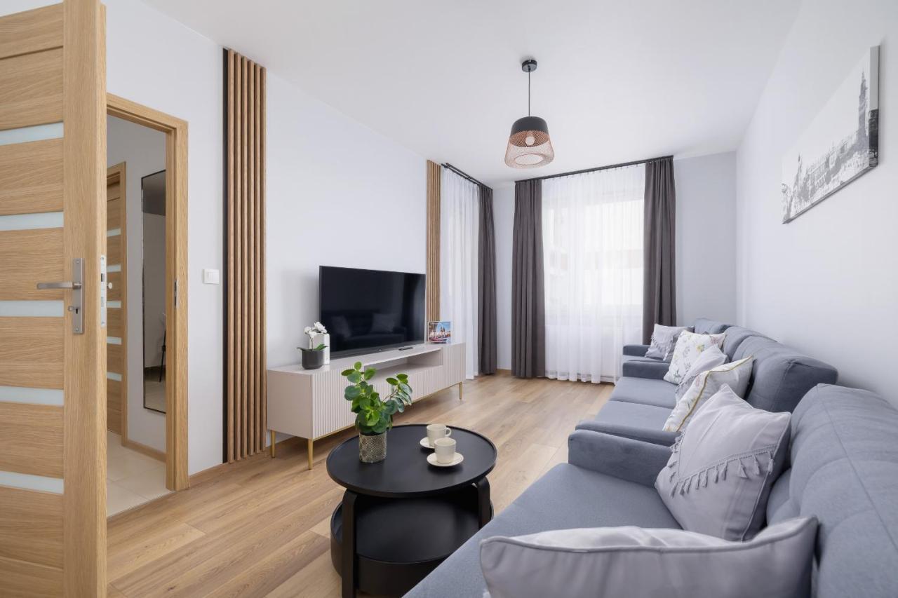 Osiedle Avia Harmonious Apartment With Balcony & Parking Cracow By Renters Prestige Krakow Luaran gambar