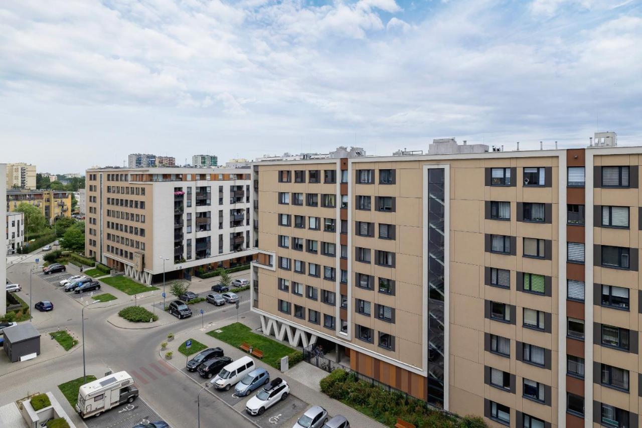 Osiedle Avia Harmonious Apartment With Balcony & Parking Cracow By Renters Prestige Krakow Luaran gambar